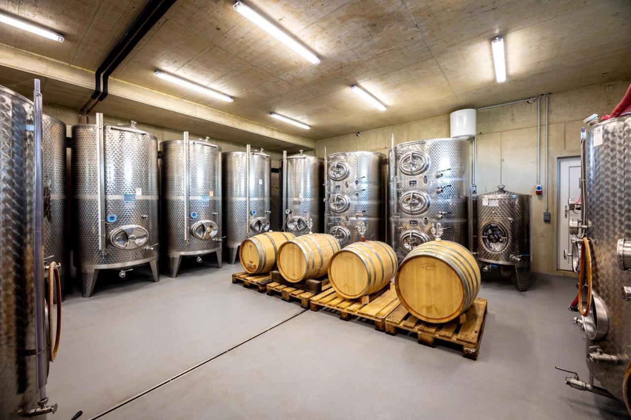 Weingut-Gaestehaus Birnstingl Gamlitz Bagian luar foto